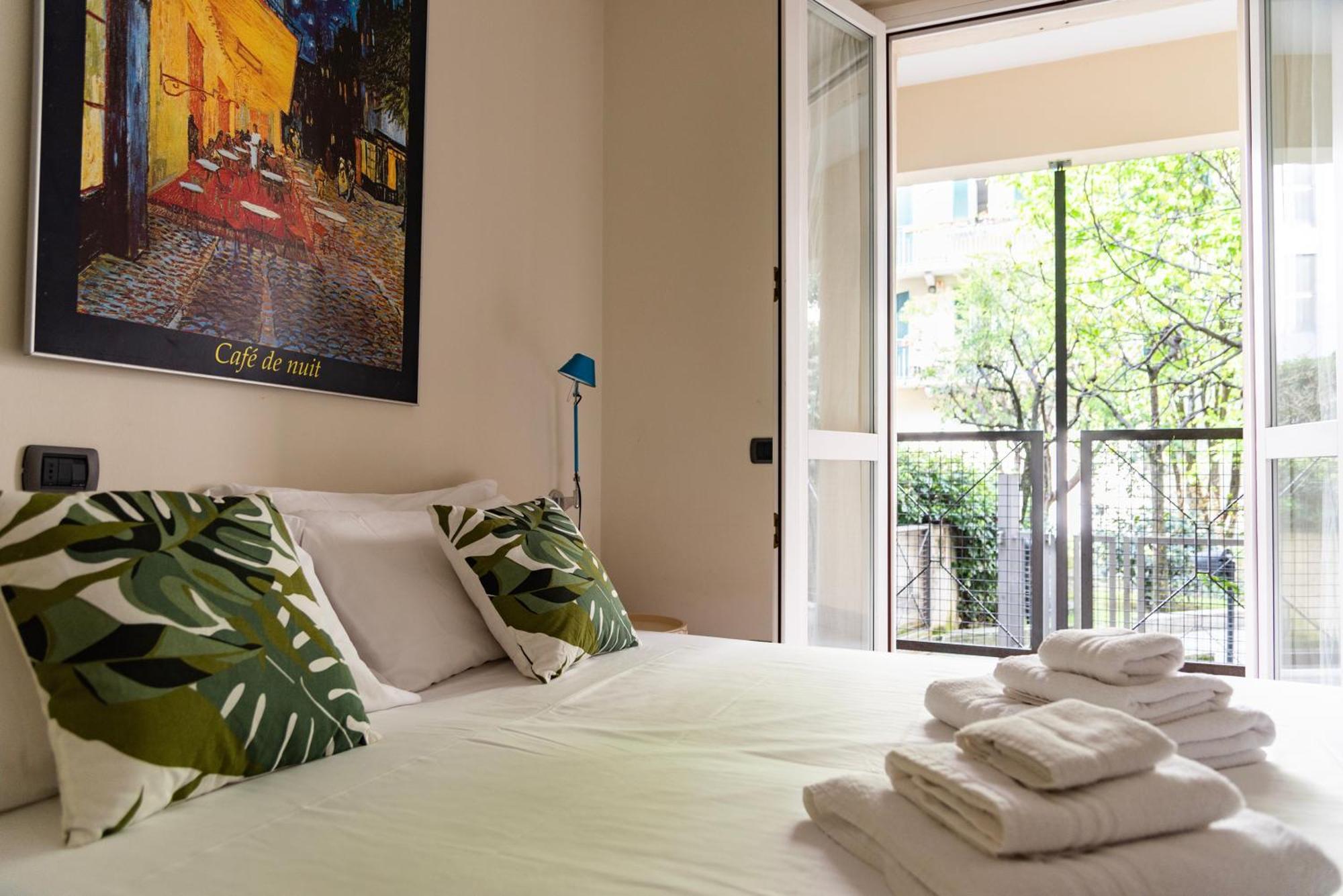 Moscova-brera Elegante Con Giardino Privato * Milano